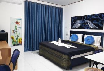 B&B NAMO PHUKET has Balcony rooms