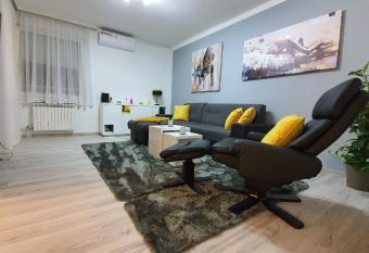 Apartment-Tia, Self check-in has Balcony rooms