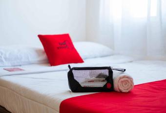 KoolKost syariah @ Taman Sentosa Cikarang allows 18 year olds to book a room