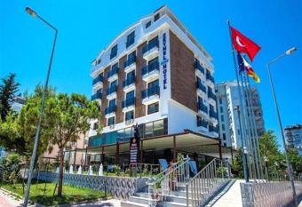 Zeynel Hotel has Balcony rooms