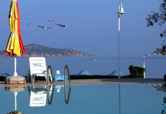 Ege Apart & Hotel has Balcony rooms