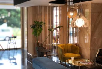 Talmud Hotel Taichung allows 18 year olds to book a room