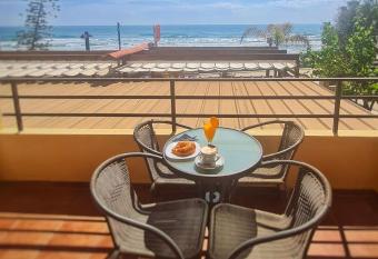 Primera l  nea Morro de Goss has Balcony rooms