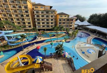 Gold Coast Morib Themepark View Studio has Balcony rooms