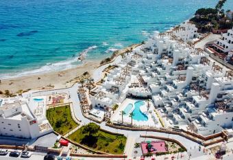 Dormio Resort Costa Blanca Beach & Spa has Balcony rooms