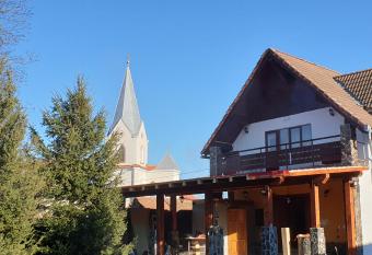 Casa cu Meri has Balcony rooms