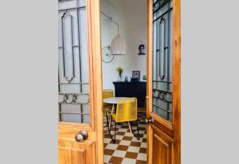 Appartament CASAVINTAGE has Balcony rooms