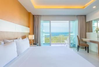 Chanalai Hillside Resort, Karon Beach has Balcony rooms