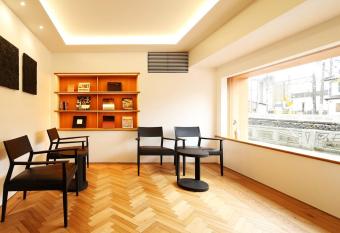 Ichidaya allows 18 year olds to book a room