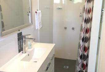 Scenic Rim Motel has Balcony rooms