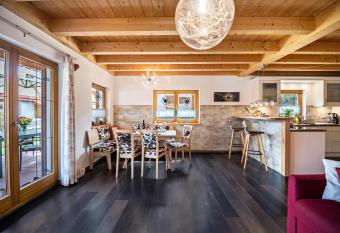 Casa Romantica has Balcony rooms