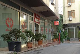 Hotel Libiza has Smoking rooms