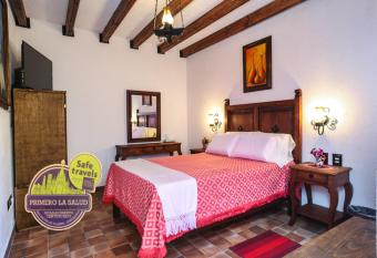 El mes  n del Quijote allows 18 year olds to book a room