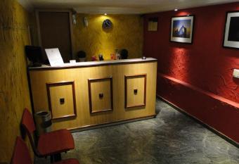 Option Hotel S  o Paulo - Anhembi - Expo Center Norte allows 18 year olds to book a room