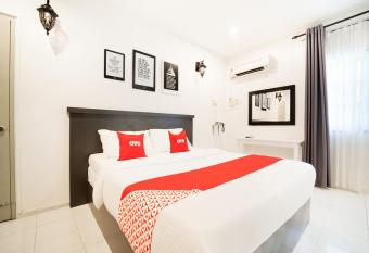 OYO 89486 Kulim Inn allows 18 year olds to book a room