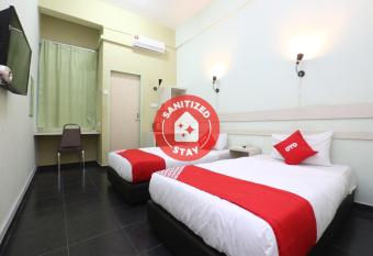 Super OYO 89438 Green Mango Sri Cemerlang allows 18 year olds to book a room