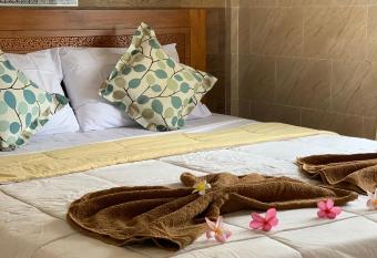 Tude s Family Homestay has Balcony rooms