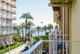 Candisol Cozy Inns has Balcony rooms