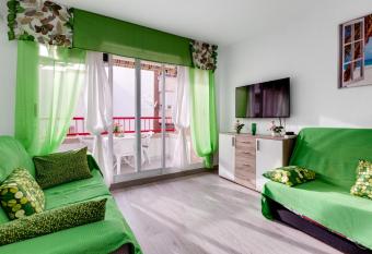 Apartment Studio Playa del Cura has Balcony rooms