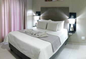 Luxury Private Rooms in Pretoria has Balcony rooms