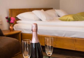 Valery House has Balcony rooms