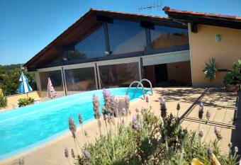 Bosque Urbano - Cobertura Privativa com Lareira e Piscina has Balcony rooms