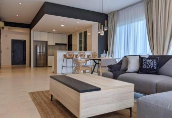 Santubong Suites B Just Like Home Damai has Balcony rooms