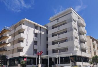Hotel Nautilus has Balcony rooms