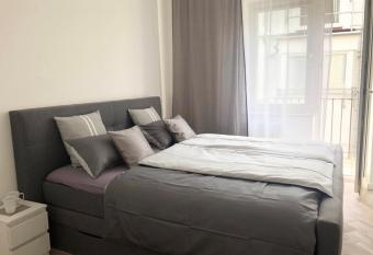 Apartments City Center D  sseldorf has Balcony rooms