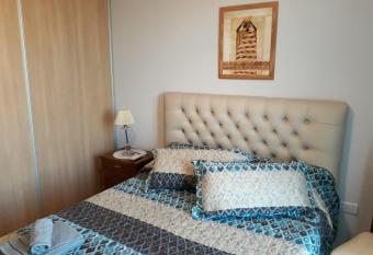 CALIDO-Departamento 1 dormitorio amueblado excelente ubicacion has Balcony rooms