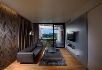 Palazzo di Varignana Resort & SPA has Balcony rooms