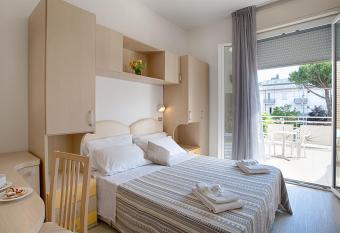 B&B Hotel Serenit   has Balcony rooms