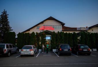 Mico Bradina has Balcony rooms
