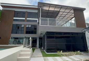 8 Flags Resort Laguna has Balcony rooms