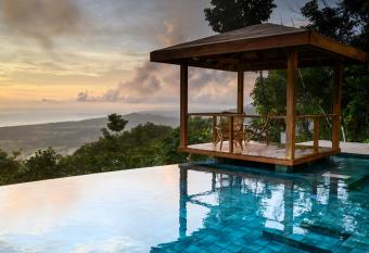 Lapazul Boutique Hotel has Balcony rooms