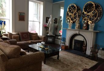 Huge Edwardian room with 2 balconies has Balcony rooms