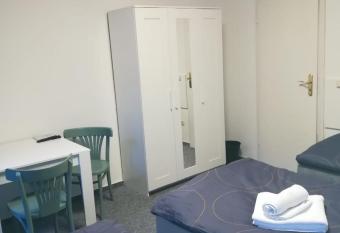 Kunstgasse 11 Wohnung 8 has Balcony rooms