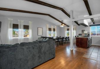 AF Academy Retreat has Balcony rooms