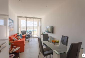 Sea View Apartment Mellieha allows 18 year olds to book a room