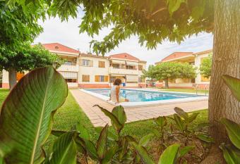 Apartamentos Aigua Oliva has Balcony rooms