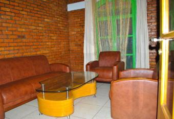 H  tel Saint Jean Leopold has Balcony rooms