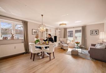 Wohlf  hl-Apartment Sandmuschel im Naturschutzgebiet mit Privatstrand has Balcony rooms