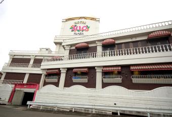 Hotel Mio Plaza (Adult Only) has Smoking rooms