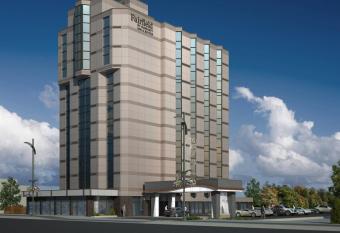 Fairfield by Marriott Niagara Falls, Canada allows 18 year olds to book a room