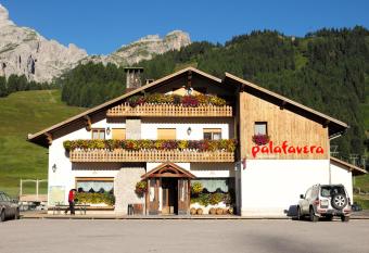 Rifugio Palafavera has Balcony rooms