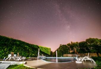 Villa Via Be  ej has Balcony rooms