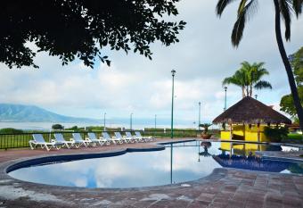 Real de Chapala has Balcony rooms