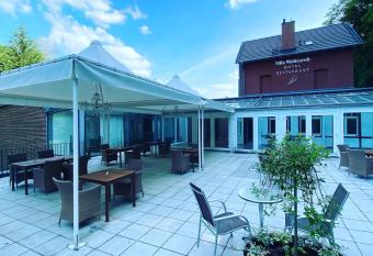 Villa Waldesruh has Balcony rooms