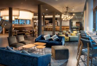 Hyatt House Frankfurt Eschborn allows 18 year olds to book a room