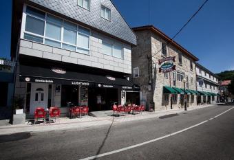 Hotel Lusitano allows 18 year olds to book a room